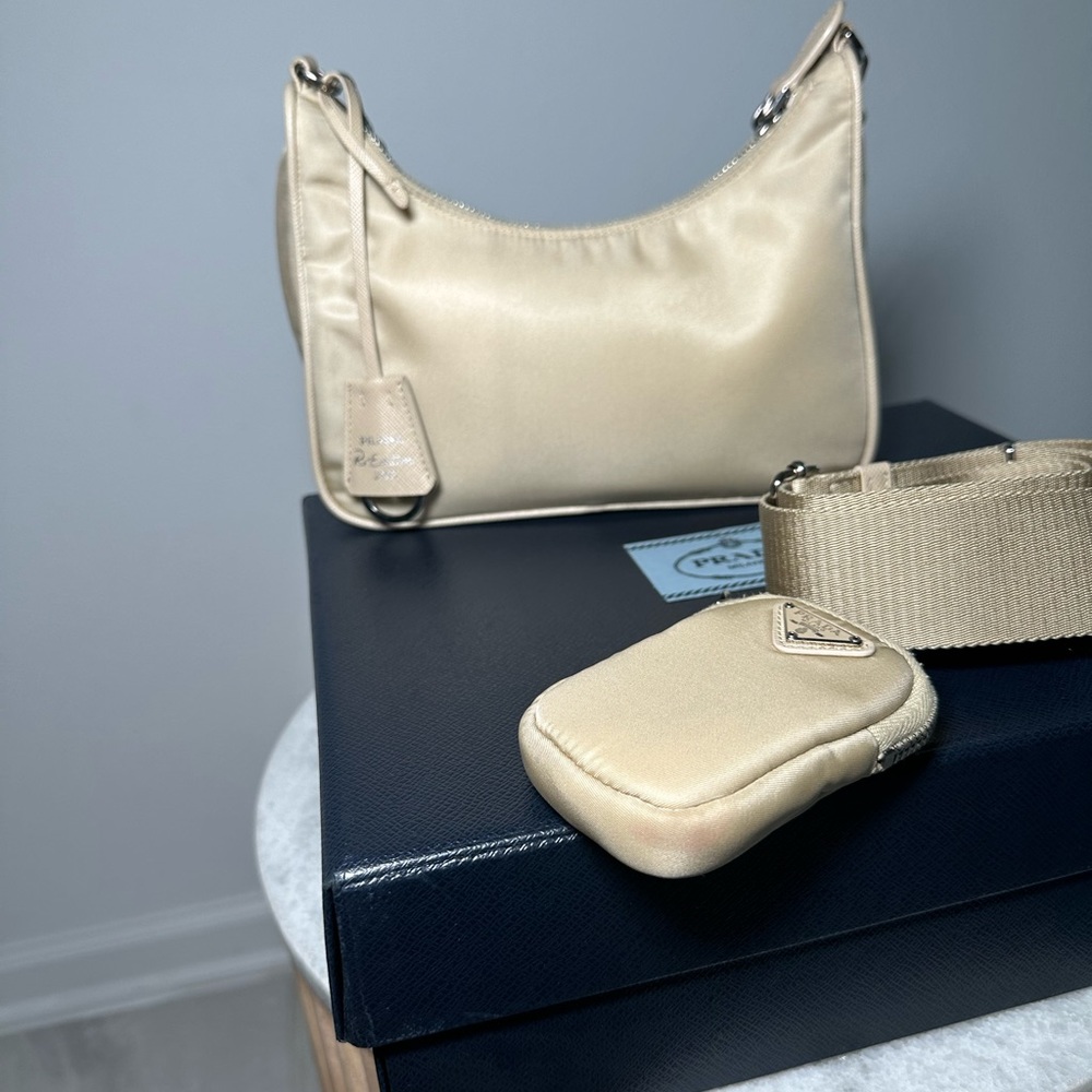 Prada Re-Edition 2005 Re-Nylon bag - Picture 3 of 5
